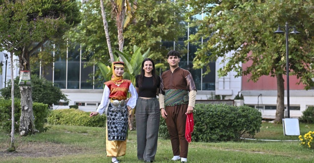 Onlar şimdi konservatuvarlı