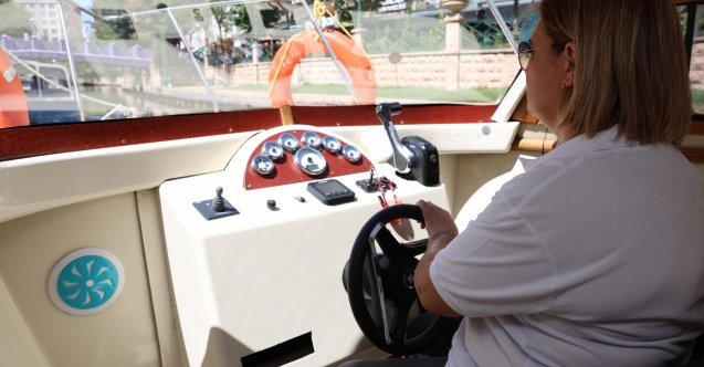 Porsuk Çayı'nda kadınlar direksiyonda