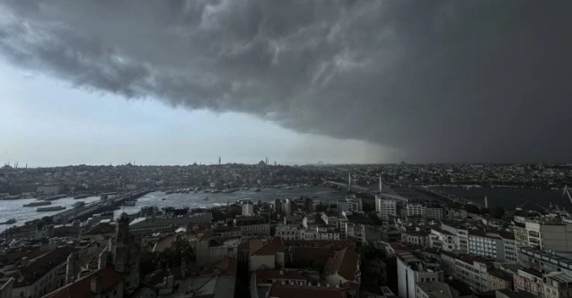 Sağanak yağış geliyor: Sıcaklıklar 6 ila 12 derece düşecek