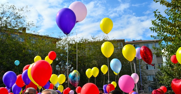 Beşiktaş'ta balonlar Atlas için gökyüzüne bırakıldı