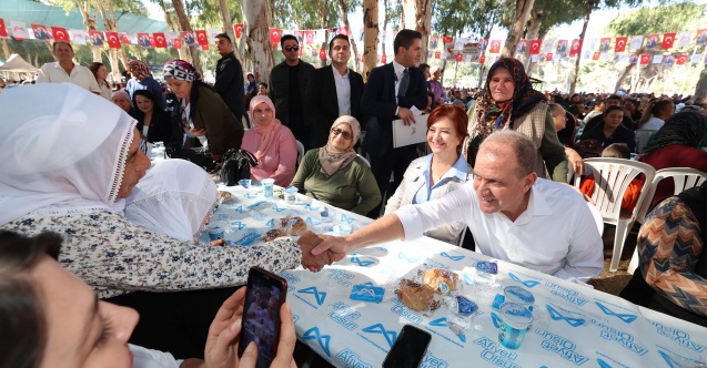 Vahap Seçer kadınlara seslendi: Siz üretin biz destekleyelim