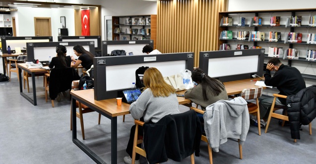 Ankara Büyükşehir'in öğrencilere desteği artarak devam ediyor