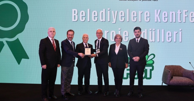 Bursa Büyükşehir’e ‘Akıllı Şehir’ ödülü