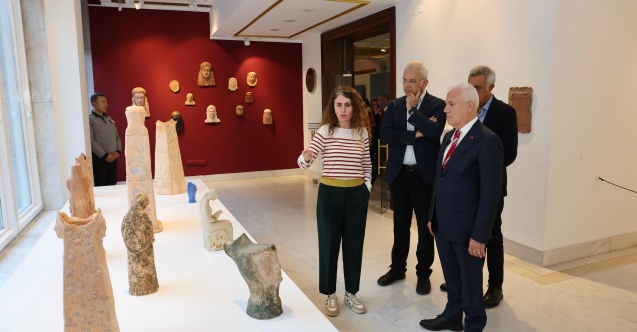 "Gözlerimin Önündesin" sanatseverleri ağırlıyor