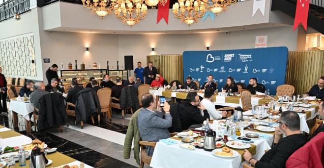 Ahmet Akın, medya temsilcileriyle bir araya geldi 