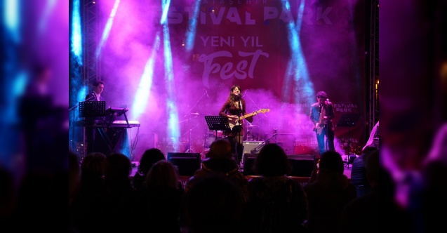 Ataşehir'de yılbaşı ruhu erken başladı