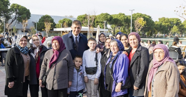 Cemil Tugay Göl Gazinosu’nda Beydağlı kadınlarla buluştu