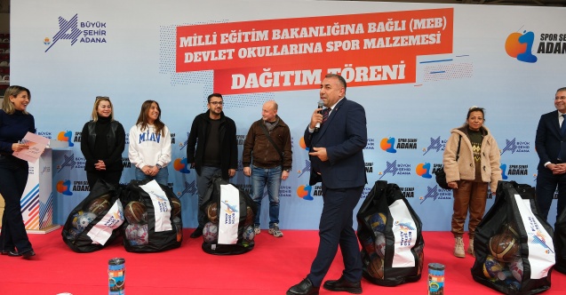 Zeydan Karalar'dan 500 okula spor malzemesi desteği