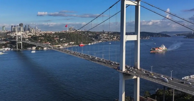 CHP eylemde ısrarcı: CHP'nin köprü yürüyüşü valilik tarafından yasaklandı