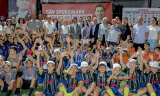 Bayraklı#039;da anlamlı turnuva: ‘Ferdi Zeyrek U-12 Cup#039;