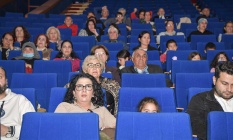 ABB#039;den 10 Kasım#039;a özel gösterim izleyenleri duygulandırdı