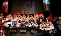 Atatürk, Bursada Rumeli ezgileriyle anıldı