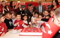 Denizli Büyükşehir’in Güneşli Günler’inde Cumhuriyet sevinci