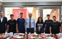 Kepez’den öğrenci dostu hizmet: Öğrenci Kent Lokantası