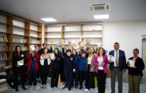 Konyaaltı Belediyesi'nden kitap bağışı