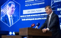 Başkan Tugay: “Kamuda dönüşüm olmadan başarı mümkün değil”