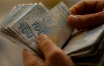 Bürokratlara 30 bin TL’lik ek zam düzenlemesi iptal edildi