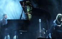 Dünyaca ünlü piyanist İzmir'de ayakta alkışlandı