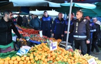 Perşembe Pazarı’nda ‘Hoş Geldin Masası’ Hizmete Girdi