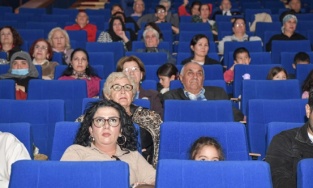 ABB'den 10 Kasım'a özel gösterim izleyenleri duygulandırdı