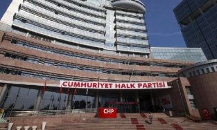 İstinaf, CHP Kurultayı ile İstanbul İl Kongresi'ne ilişkin mahkeme kararını kaldırdı