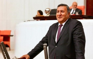 CHP'li Gürer: 'Prlantaya, kürke vergi yok, cenazeye var!'