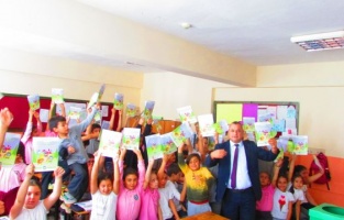 Çiğli Belediyesi'nden öğrencilere 'Çevre ve Atık Yönetimi' eğitimi