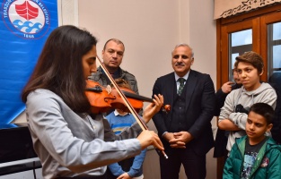 Trabzon'da müzik akademisi yeni sezonu açtı