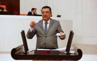 'Sağlık çalışanlarımız istifa ediyor!'