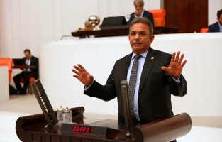 CHP'li Budak müze zamlarını Meclis'e taşıdı