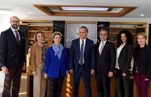 Yörük kadınının özgürlük simgesi 'Mor Cepken' tanıtılıyor