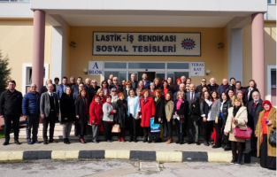 Başkan Hürriyet ve dernekler 'güç birliği' için buluştu