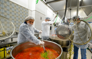 Muratpaşa'da 'evde kal' menüsü