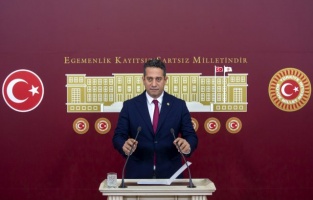 CHP'li Başarır'dan Silivri'deki gazetecilere ziyaret