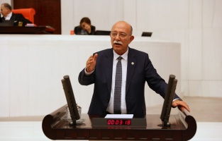 'Özel öğrenci yurtlarında kalan öğrenciler devletin üvey evladı mı?'