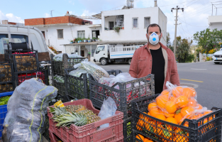 Bodrum'da seyyar pazarcılar göreve başladı
