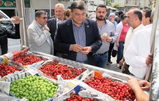 CHP'li Sındır: 'Çiftçi perişan, hayatta kalabilmesi için sözün bittiği yerdeyiz!'