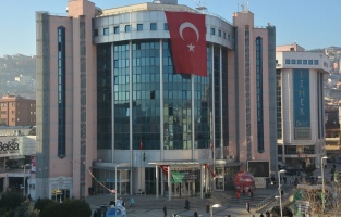 İzmit Belediyesi'nin esnaf ve müteahhitlere olan borcu sıfırlandı