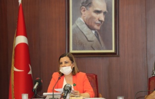 İzmit'e hem Halk Süt müjdesi, hem de Teleferik sürprizi