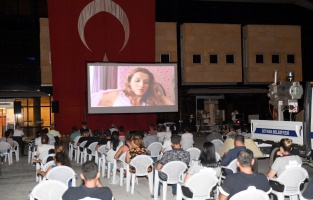 Seyhan'da açık havada 'Sanat' keyfi