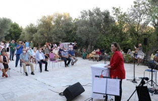 Başkan Hürriyet'ten sanata ve kadın haklarına Datça'dan anlamlı destek