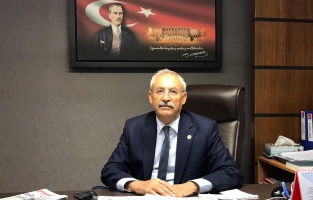 'AKP gençlerin borçlarını düşüneceğine biraz da geleceklerini düşünse!'
