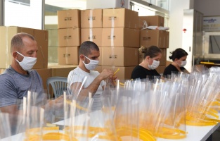 Siperlikli maske üretimi yeniden başladı