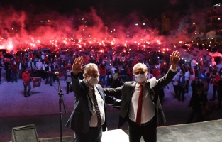 Muratpaşa'da 29 Ekim kutlamasında muhteşem tablo