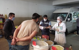 Kuşadası Belediyesi halk sağlığını tehdit edenlere göz açtırmıyor!