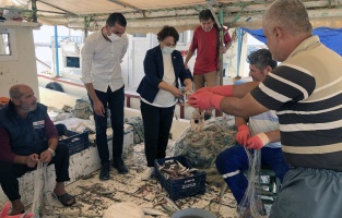 'Esnafın, çiftçinin, balıkçının, kahvecinin sesini duyan yok!'