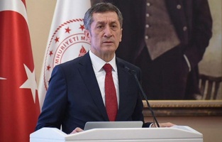 Milli Eğitim Bakanı Selçuk'tan 'ara tatil' açıklaması