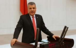 "Atama bekleyen sağlıkçıların sesini duyun"