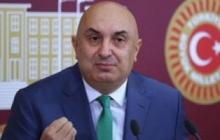 CHP'li Özkoç'tan Yerlikaya'ya yanıt: "Kızaracak yüzün varsa istifa edersin"