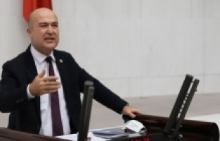 "Su bizden, yönetim Katar’dan!”